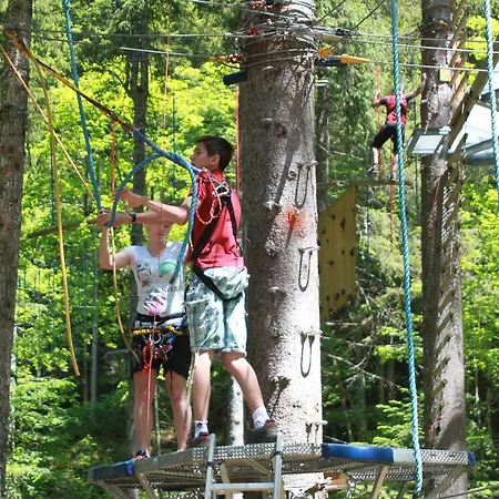 Hornspitz Family Lägenhetshotell 4*
